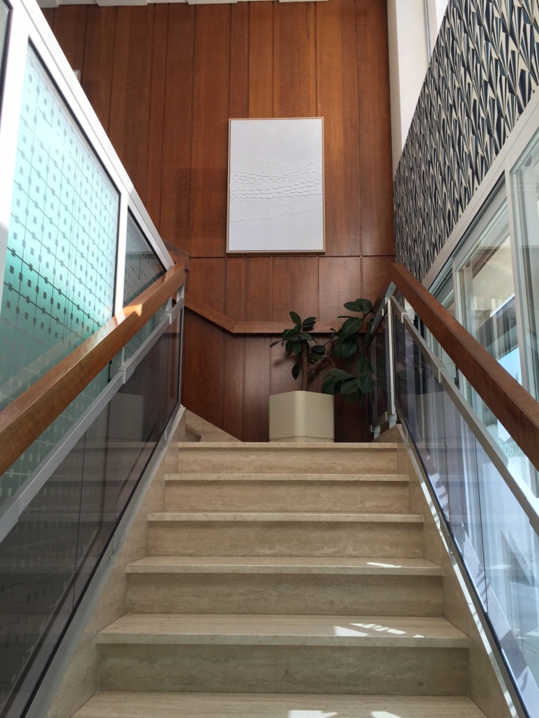 Bas escalier cabinet Moineau expert comptable Concarneau